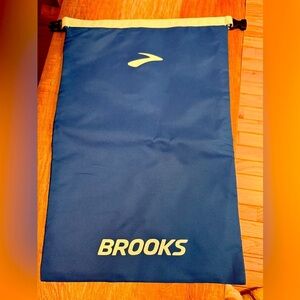 Brooks Blue Wet Dry Bag 19.5x 13 NWOT